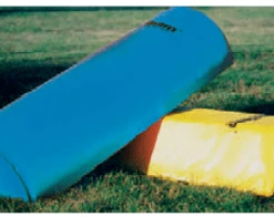 PRO TEAM / DUMMIES & SLEDS Football PROTEAM® HALF ROUND BLOCKING DUMMIES